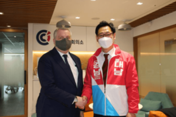 Candidate for Mayor of Gangnam-gu, Dae Nam KIM visits FKCCI 